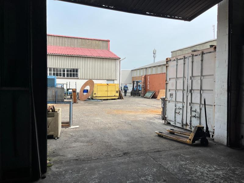 To Let Commercial Property for Rent in Montague Gardens Western Cape